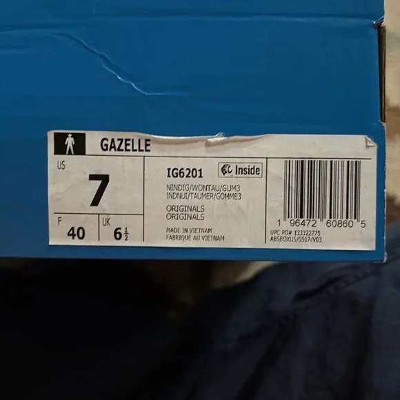 NIB Adidas Gazelle Navy - Picture 4 of 4